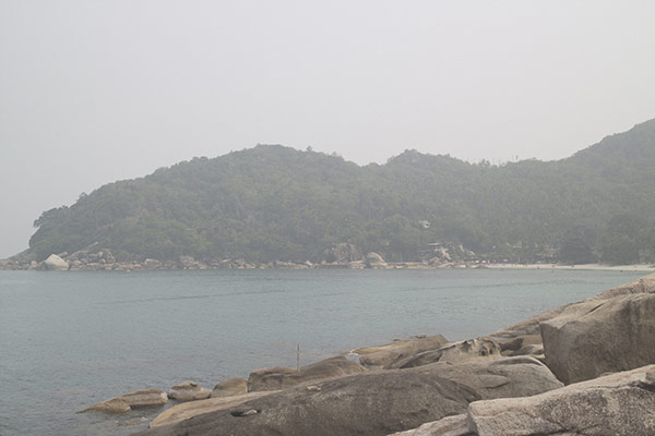nuage de fumée à Koh Samui